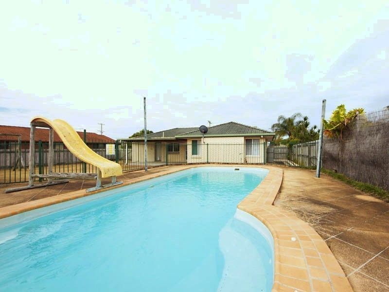 19 Coolgarra Ave, Bongaree QLD 4507