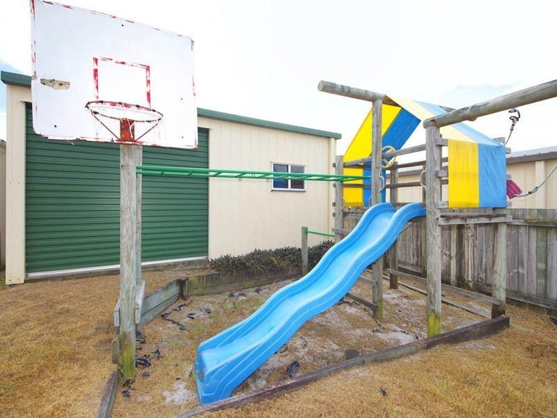 19 Coolgarra Ave, Bongaree QLD 4507