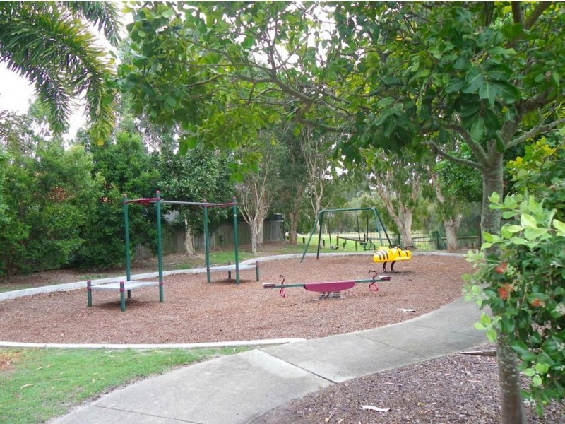 25 Cosmos Ave, Banksia Beach QLD 4507