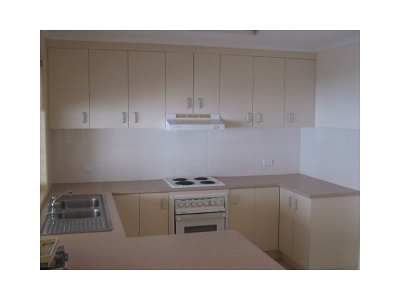 4/60 Banya Street, Bongaree QLD 4507
