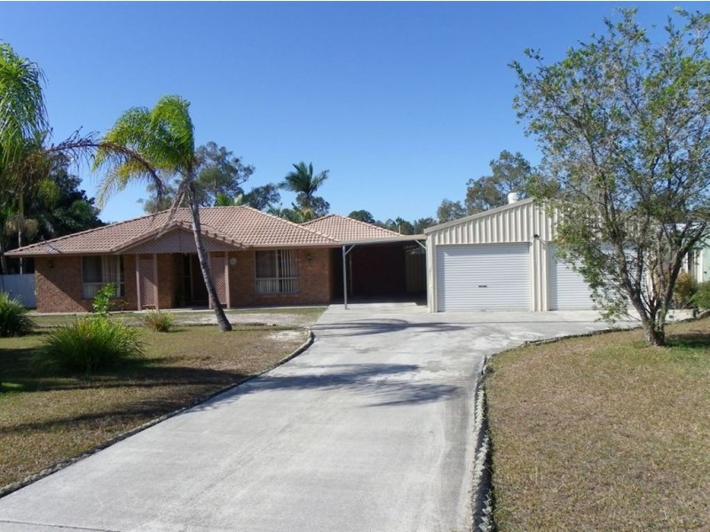 9 Bernborough Way, Ningi QLD 4511