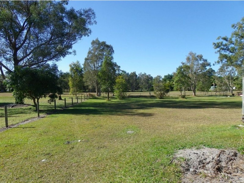 9 Bernborough Way, Ningi QLD 4511