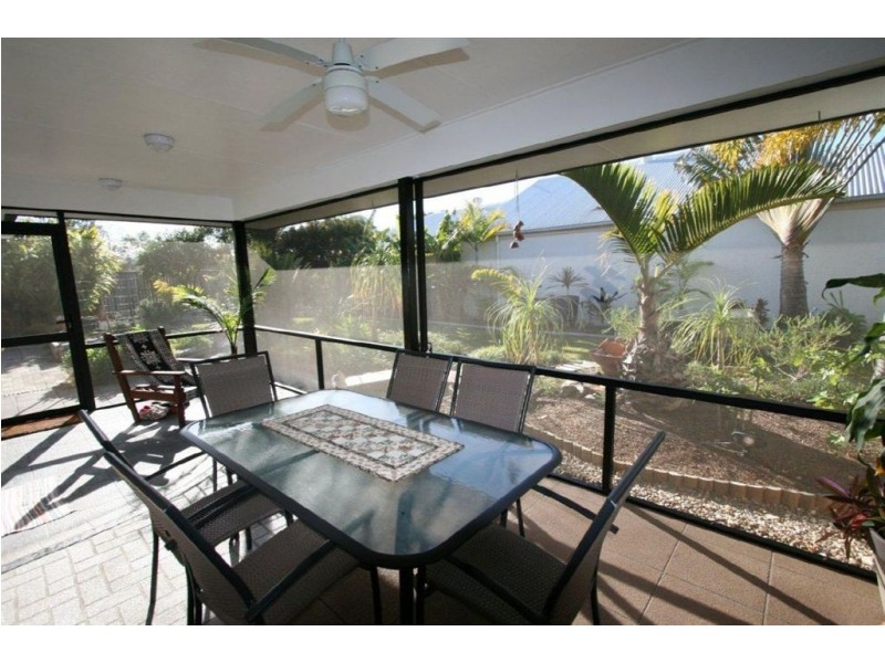 7 Yellowfin Place, Banksia Beach QLD 4507