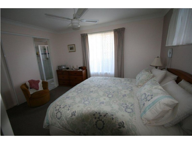 7 Yellowfin Place, Banksia Beach QLD 4507
