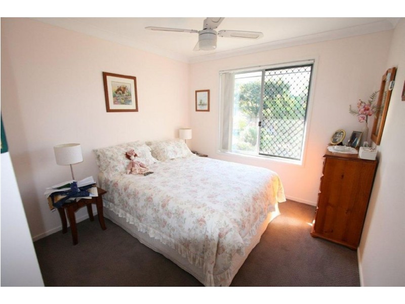 7 Yellowfin Place, Banksia Beach QLD 4507