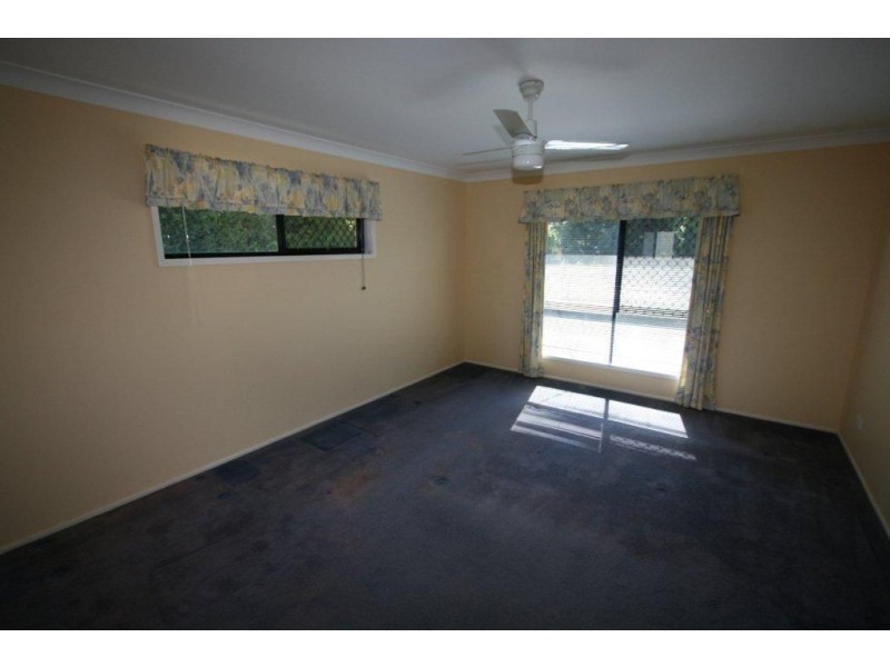 21 Wrenaus Way, Ningi QLD 4511