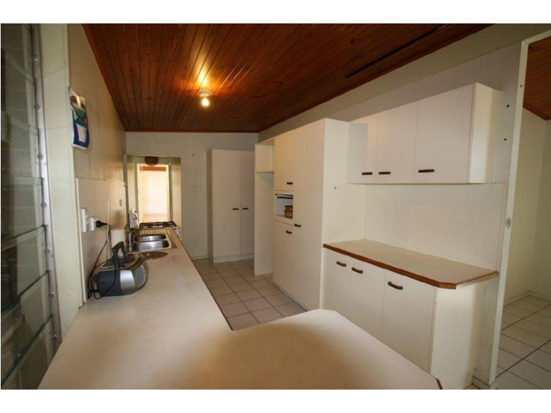34 Clayton Street, Woorim QLD 4507