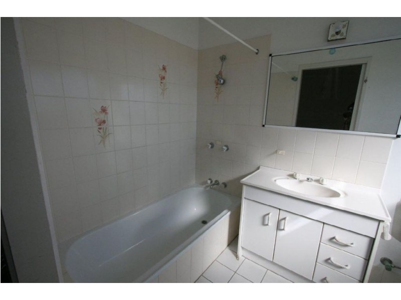 34 Clayton Street, Woorim QLD 4507
