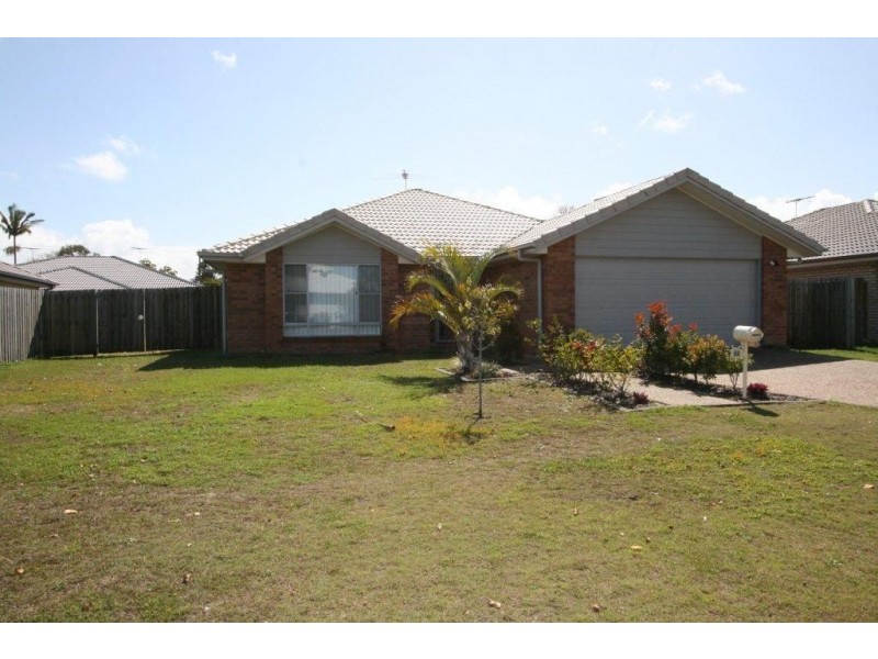 52 Sandheath Place, Ningi QLD 4511