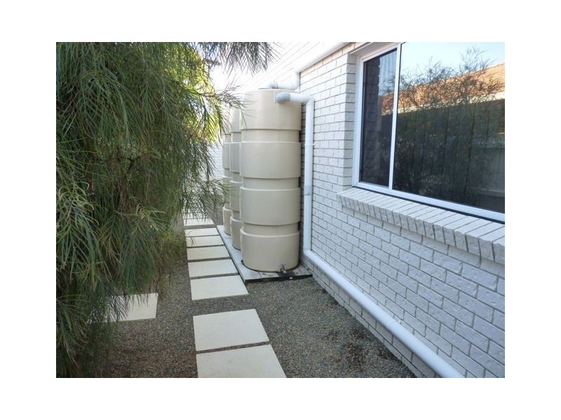 22 Jacaranda Dr, Bongaree QLD 4507