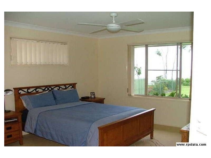 Sandstone Point QLD 4511