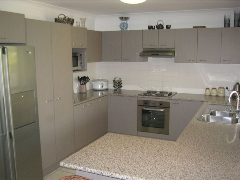 Sandstone Point QLD 4511