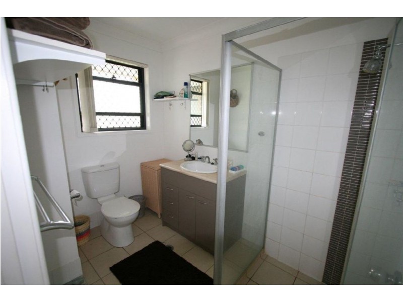 7 Amity Court, Sandstone Point QLD 4511