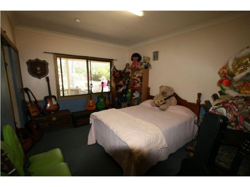 607 Bestmann Rd, Ningi QLD 4511