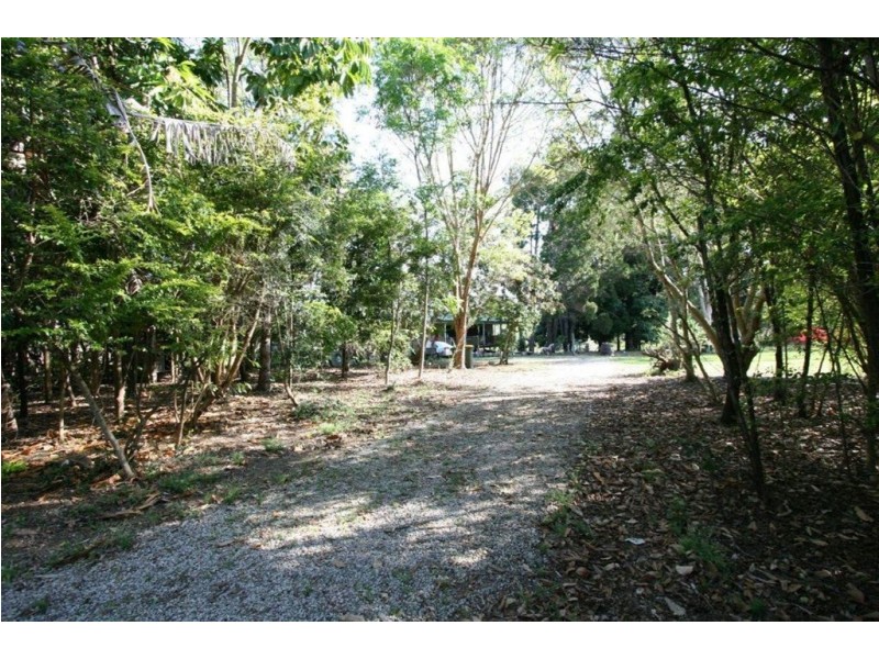 607 Bestmann Rd, Ningi QLD 4511