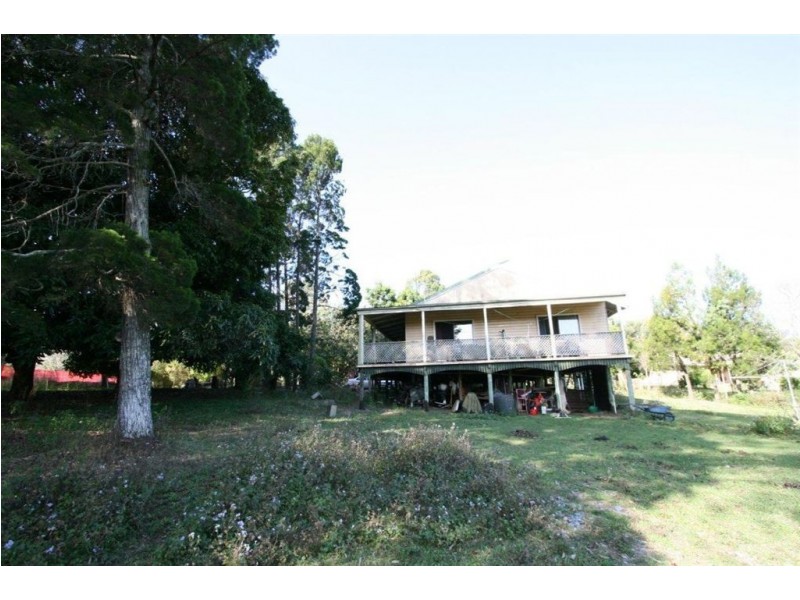 607 Bestmann Rd, Ningi QLD 4511