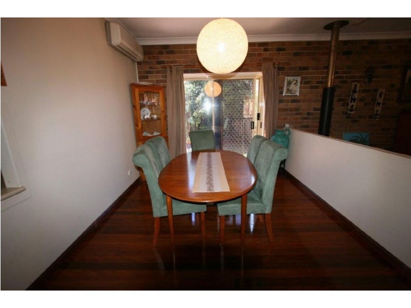 6 Bayswater Court, Sandstone Point QLD 4511