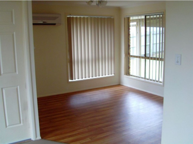 Sandstone Point QLD 4511