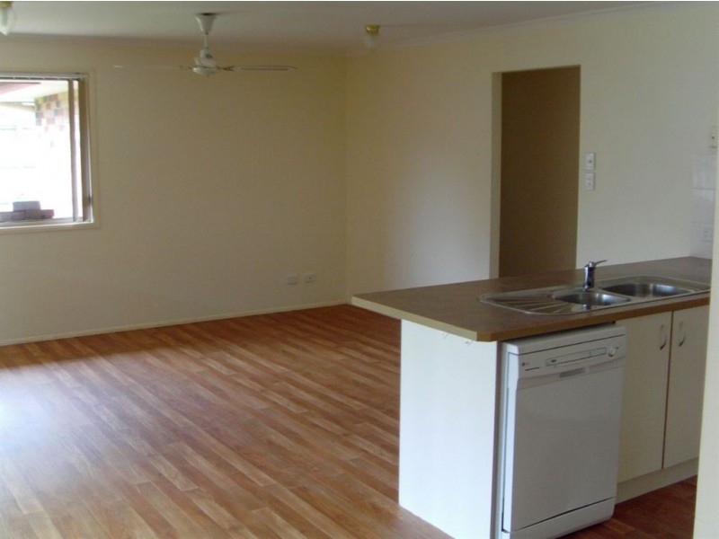 Sandstone Point QLD 4511