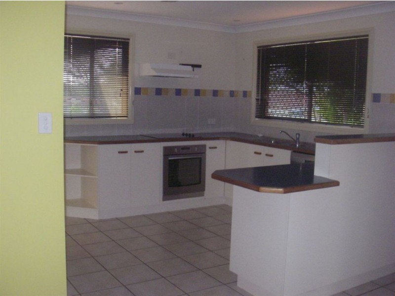 Sandstone Point QLD 4511