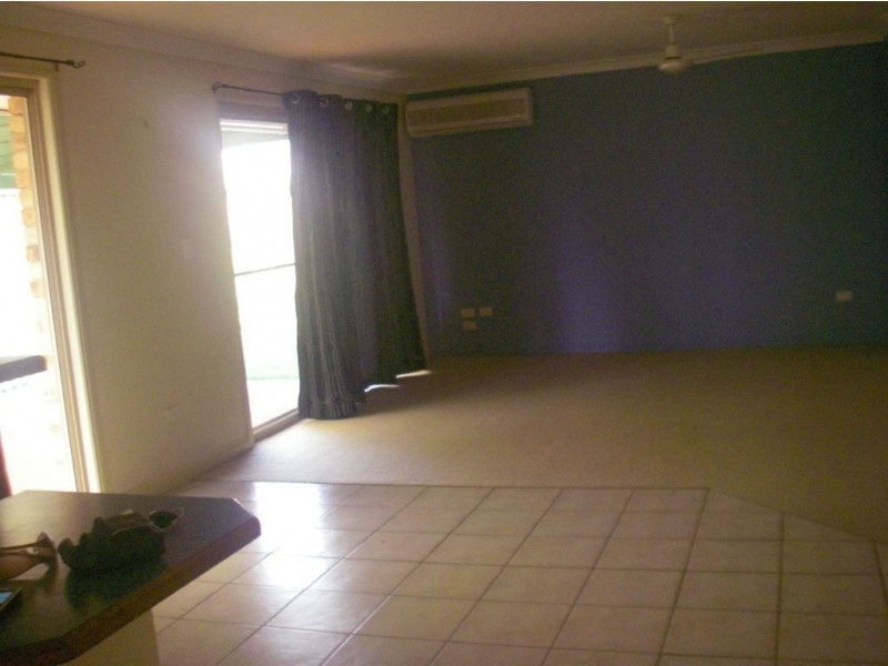 Sandstone Point QLD 4511