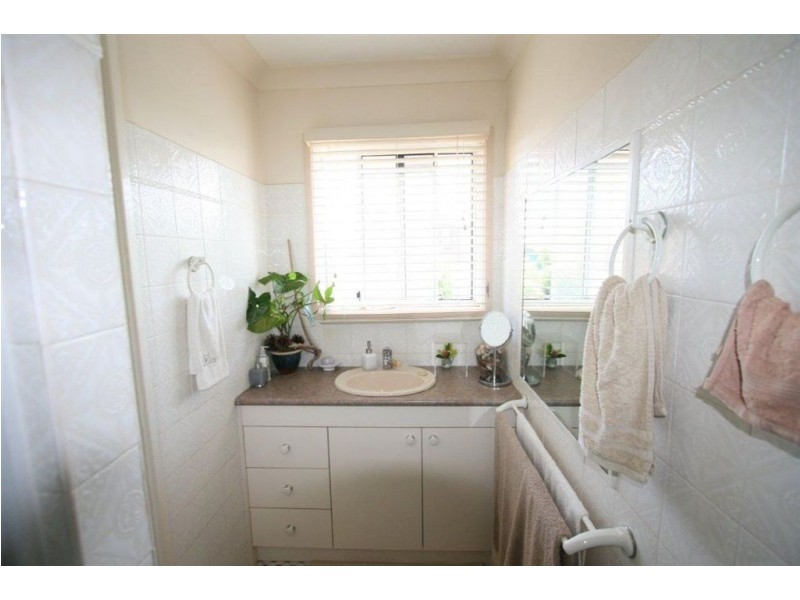 46 Winnett St, Woorim QLD 4507
