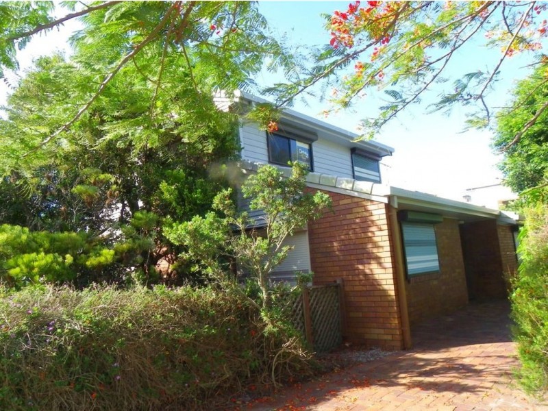 239 Welsby Parade, Bongaree QLD 4507