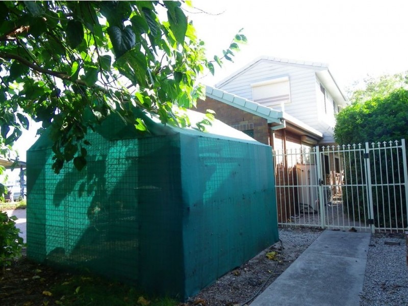 239 Welsby Parade, Bongaree QLD 4507