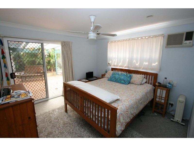 33 Port Dr, Banksia Beach QLD 4507