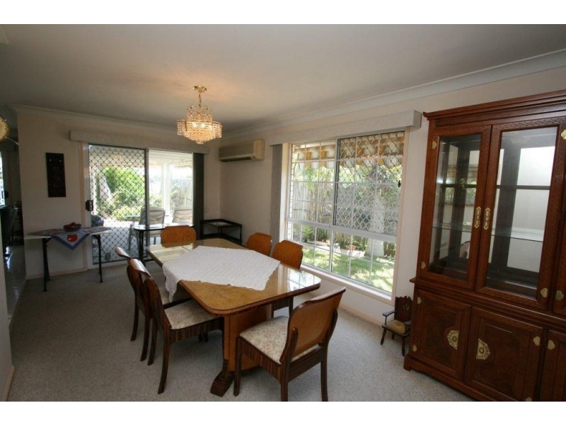 5 Tasman Court, Banksia Beach QLD 4507