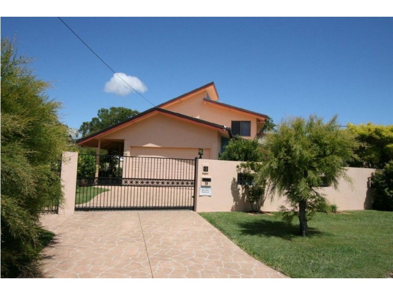 19 Captain Cook  Drive, Banksia Beach QLD 4507