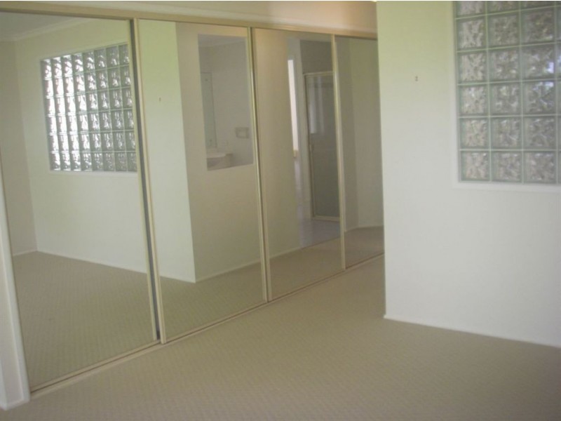 16 Tasman Court, Banksia Beach QLD 4507