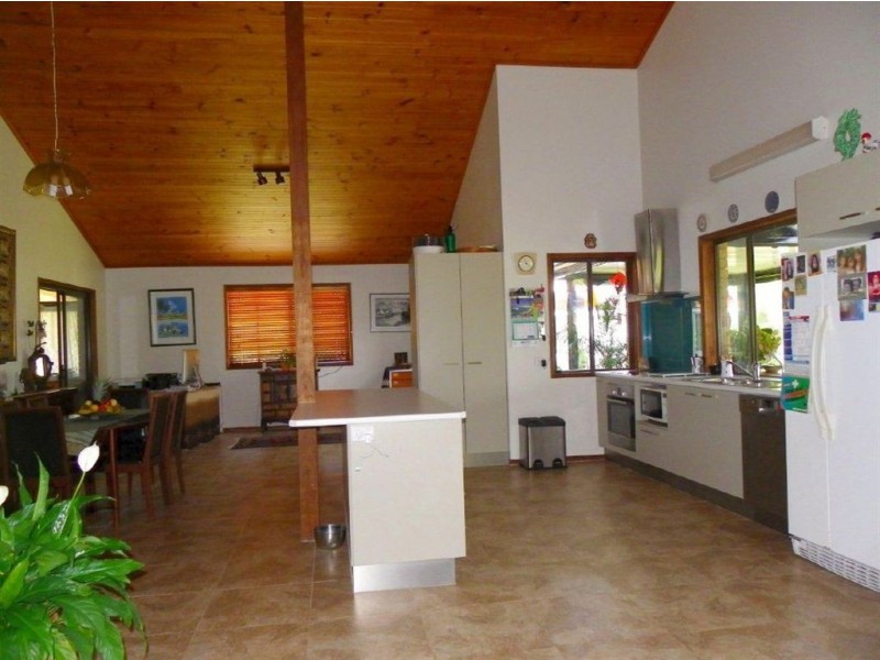 3 Flamingo Drive, Banksia Beach QLD 4507
