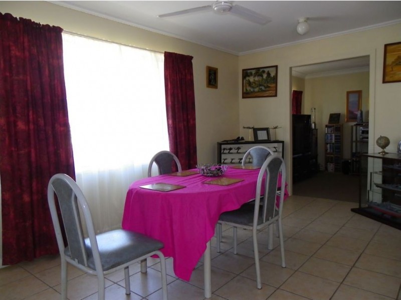 9 Crane St, Bongaree QLD 4507