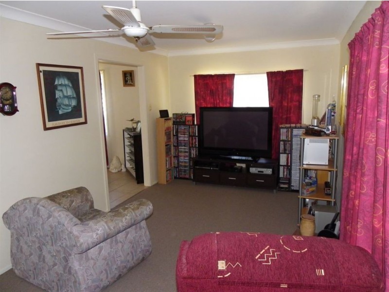 9 Crane St, Bongaree QLD 4507