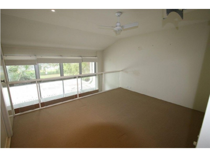 3A/16 Spinnaker Drive, Sandstone Point QLD 4511