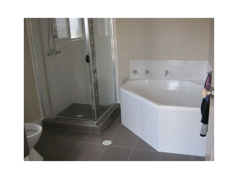 17 Pectoral Place, Banksia Beach QLD 4507