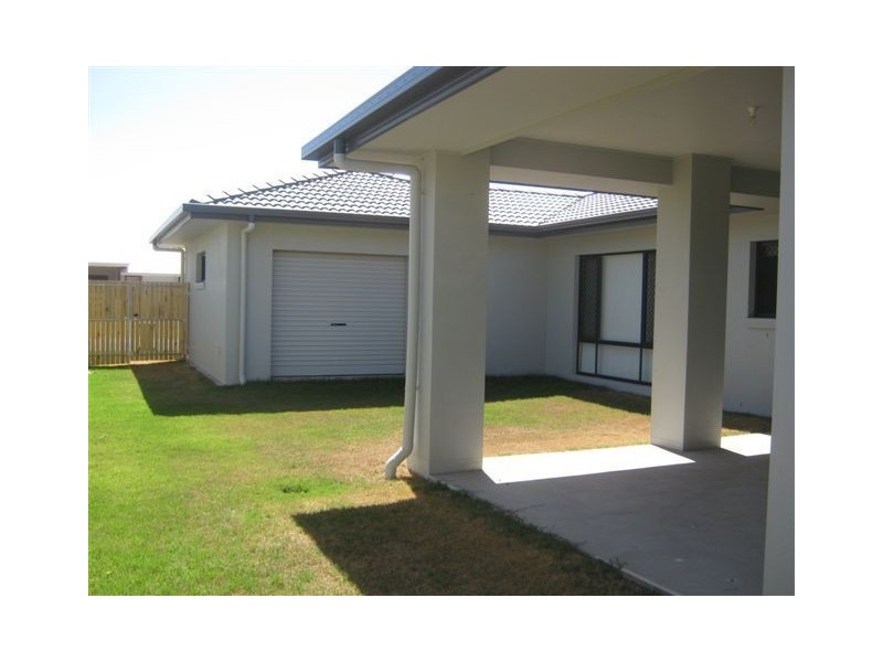17 Pectoral Place, Banksia Beach QLD 4507
