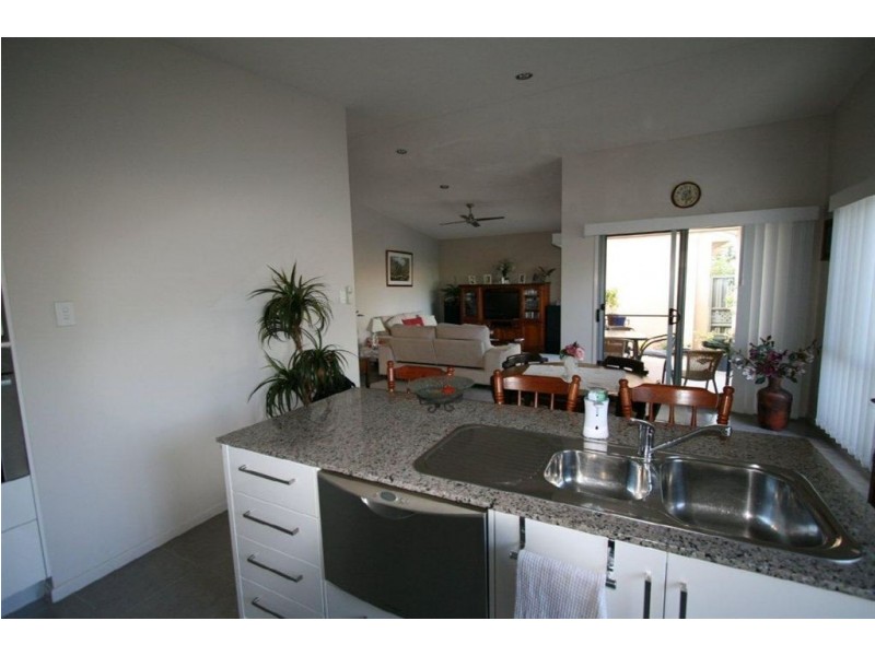 53/74 Cotterill Ave, Bongaree QLD 4507
