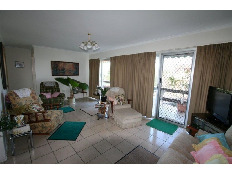 4 Neenuk Street, Bongaree QLD 4507