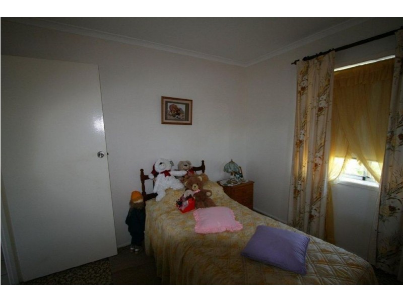 4 Neenuk Street, Bongaree QLD 4507
