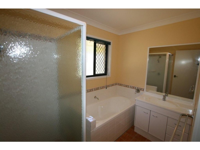 21 Wrenaus Way, Ningi QLD 4511