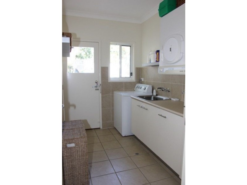 Sandstone Point QLD 4511
