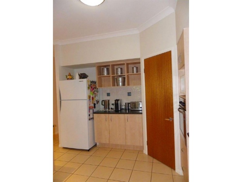 4 Yardarm Ct, Banksia Beach QLD 4507
