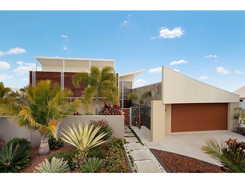 11 The Promontory, Banksia Beach QLD 4507