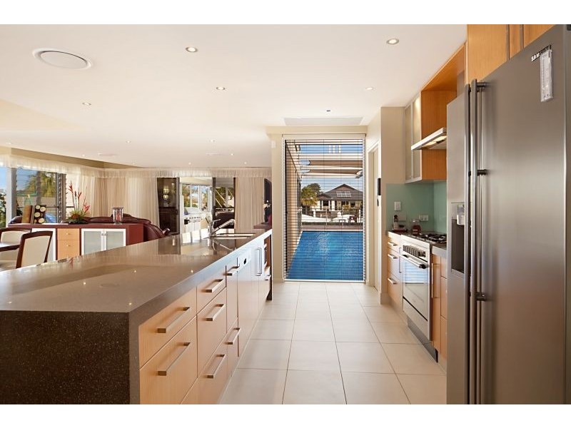 11 The Promontory, Banksia Beach QLD 4507