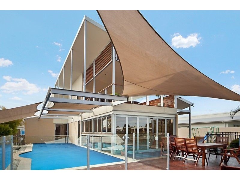 11 The Promontory, Banksia Beach QLD 4507