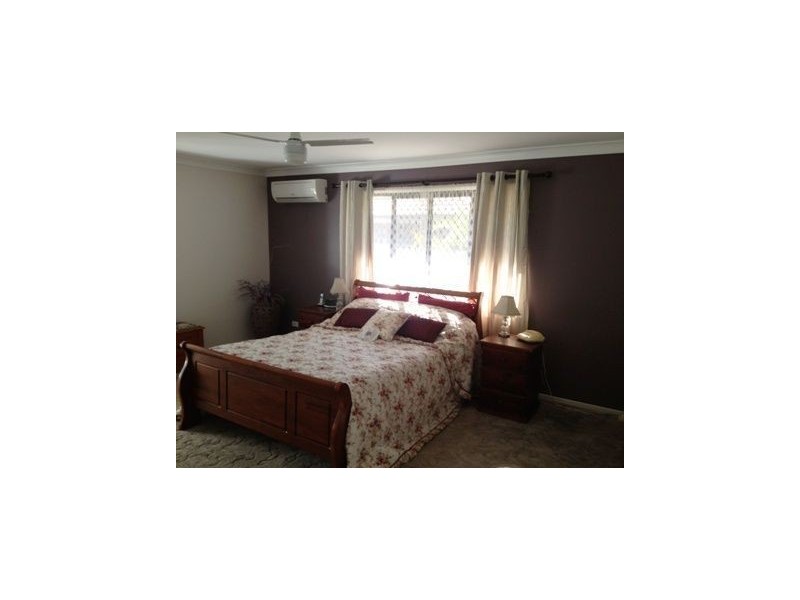 Sandstone Point QLD 4511