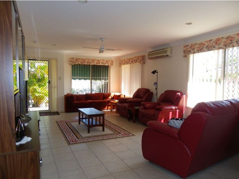 35 Port Drive, Banksia Beach QLD 4507