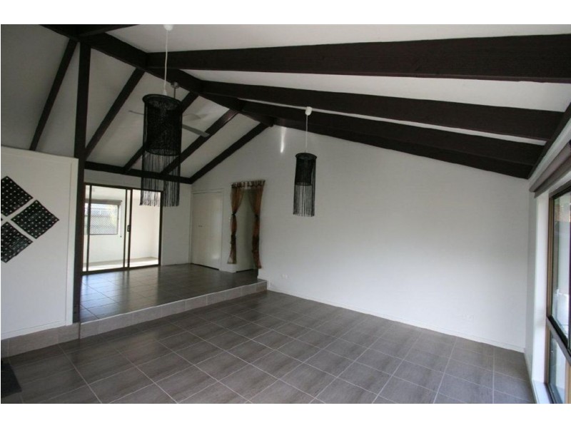 33 Caltowie Ave, Banksia Beach QLD 4507